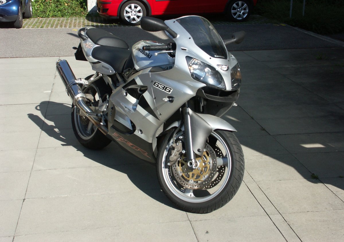 Kawasaki Ninja ZX-6R 636 2002